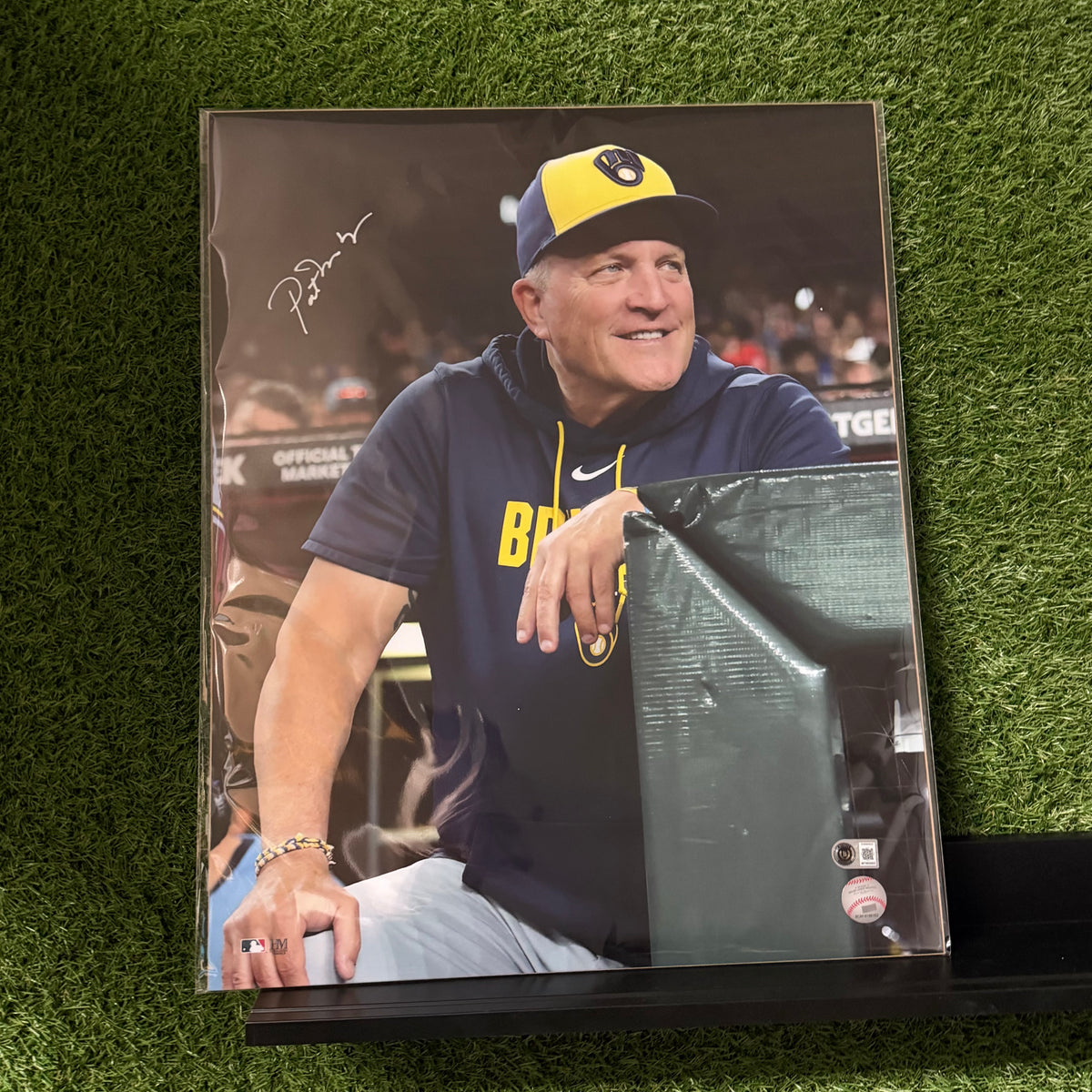 Pat Murphy Signed 16x20