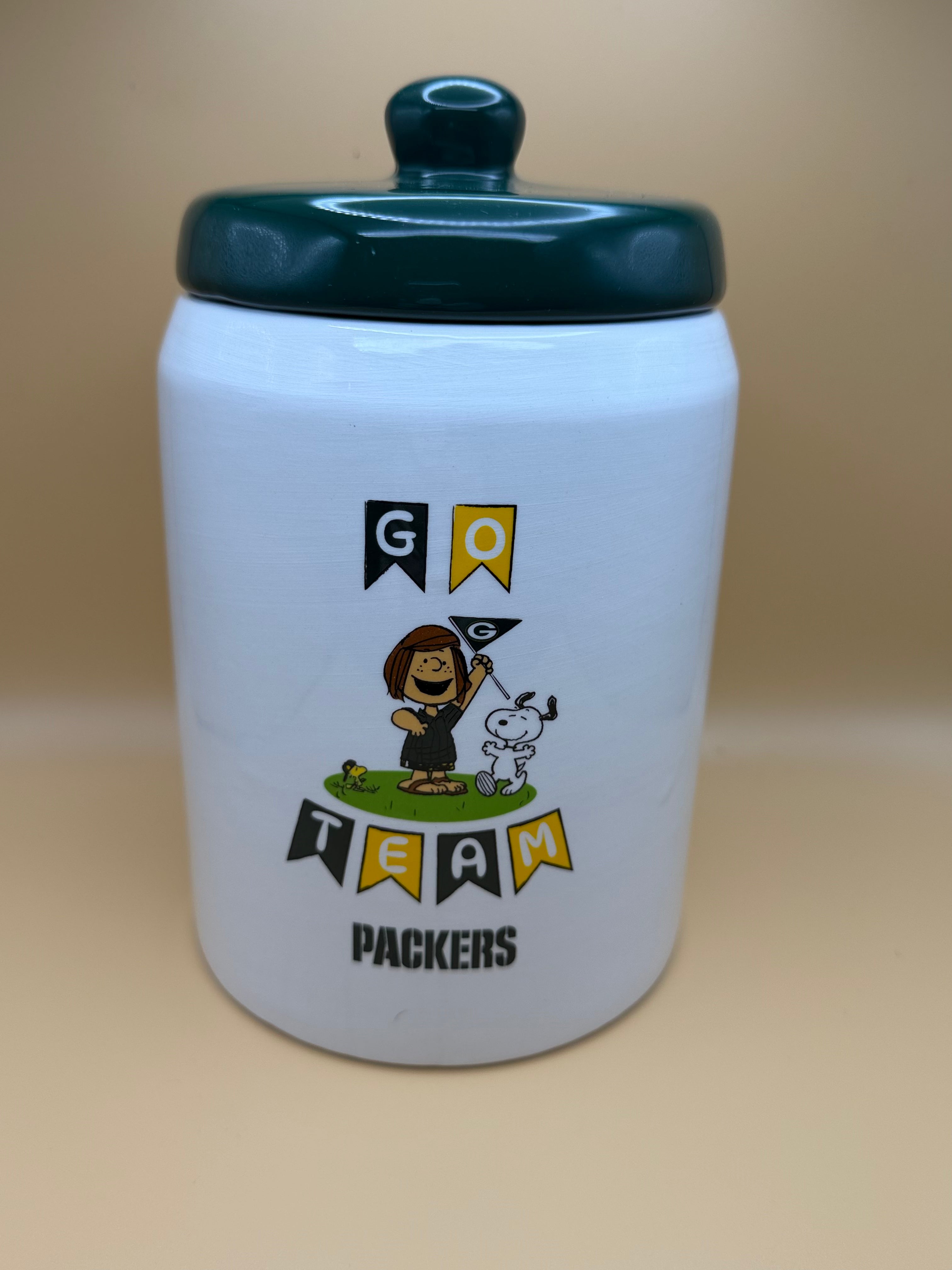 Packers “Go Team” Charlie Brown Themed Cookie Jar!