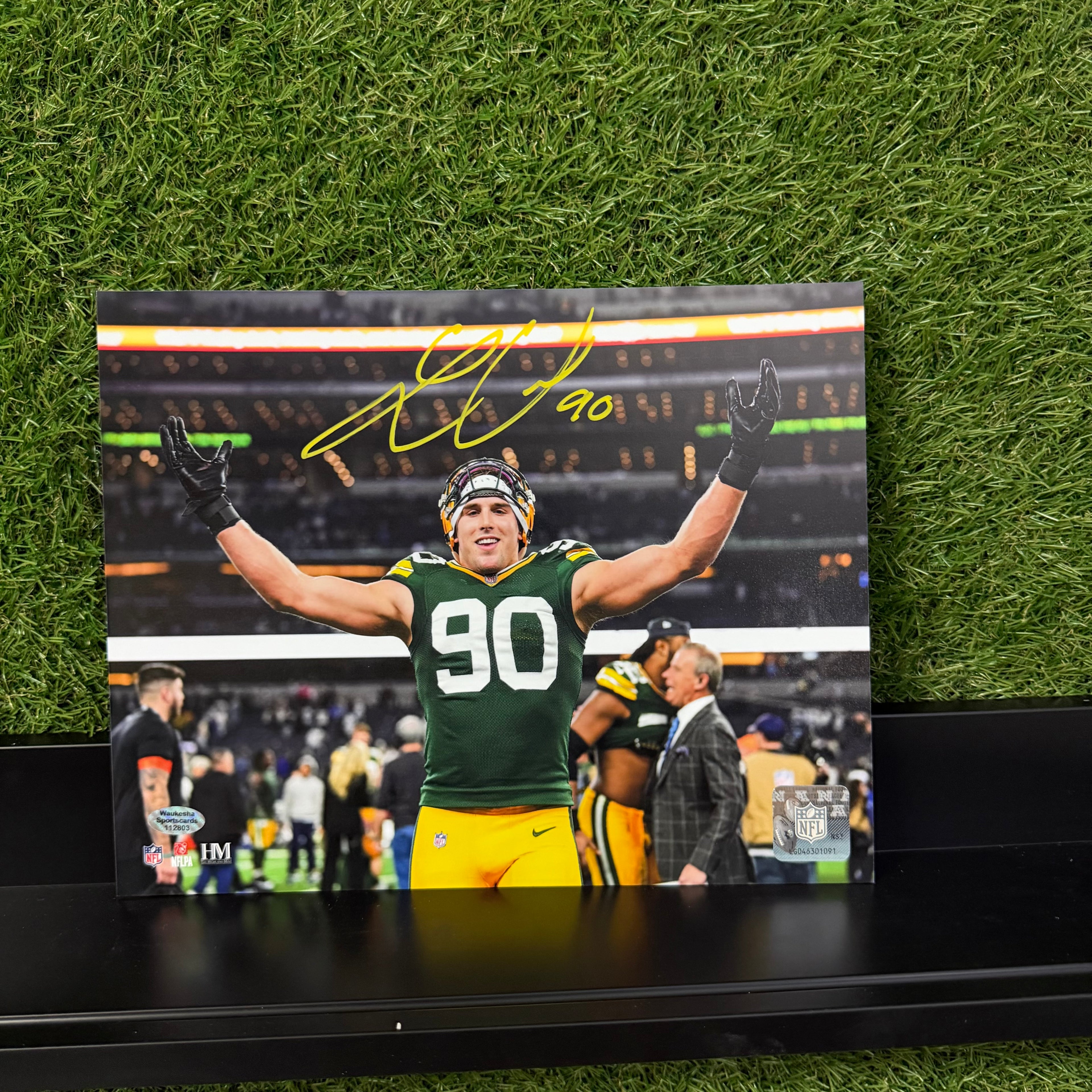 Lukas Van Ness Signed 8x10
