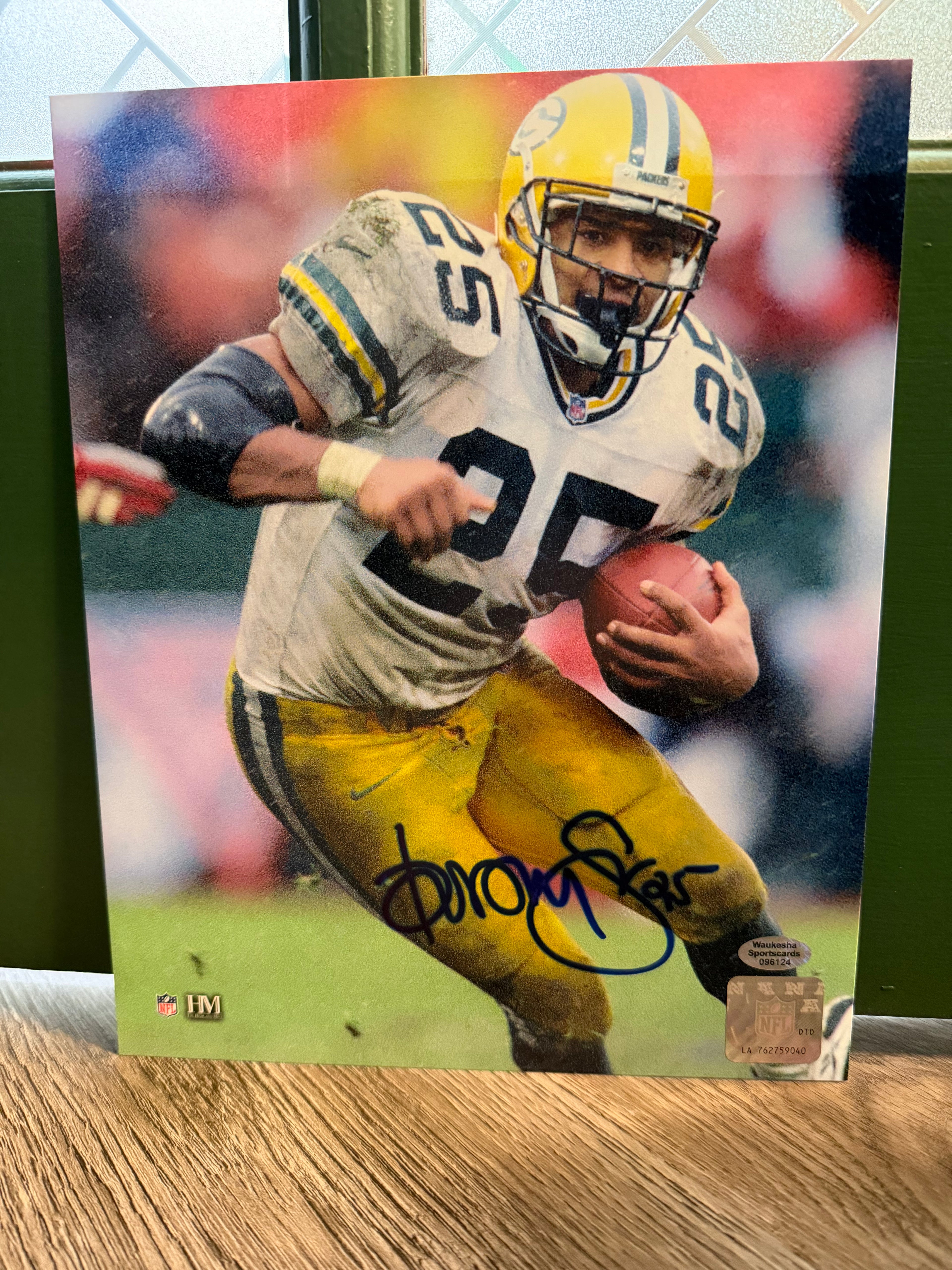Dorsey Levens Signed 8x10