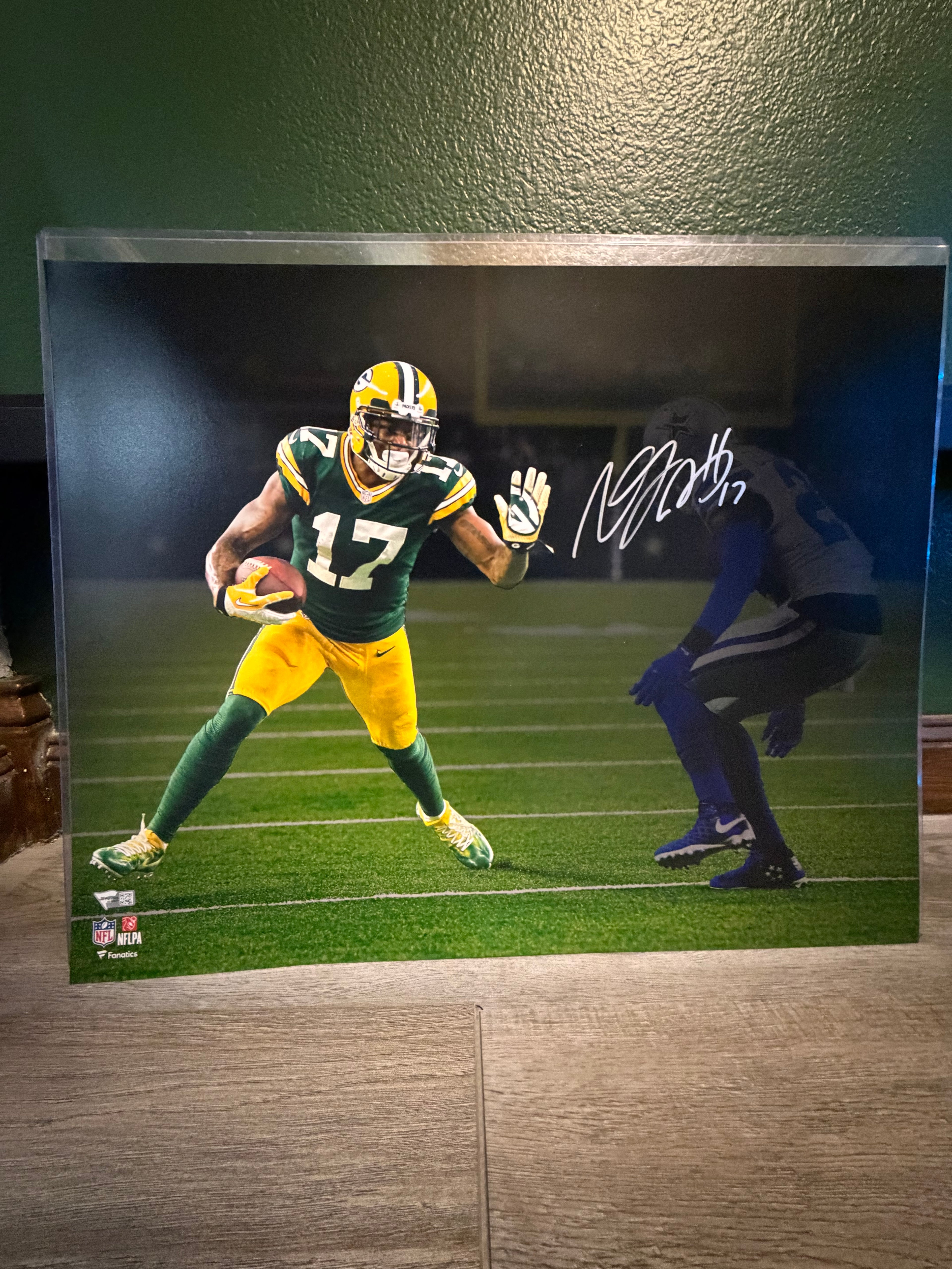 Davante Adams Signed 16x20