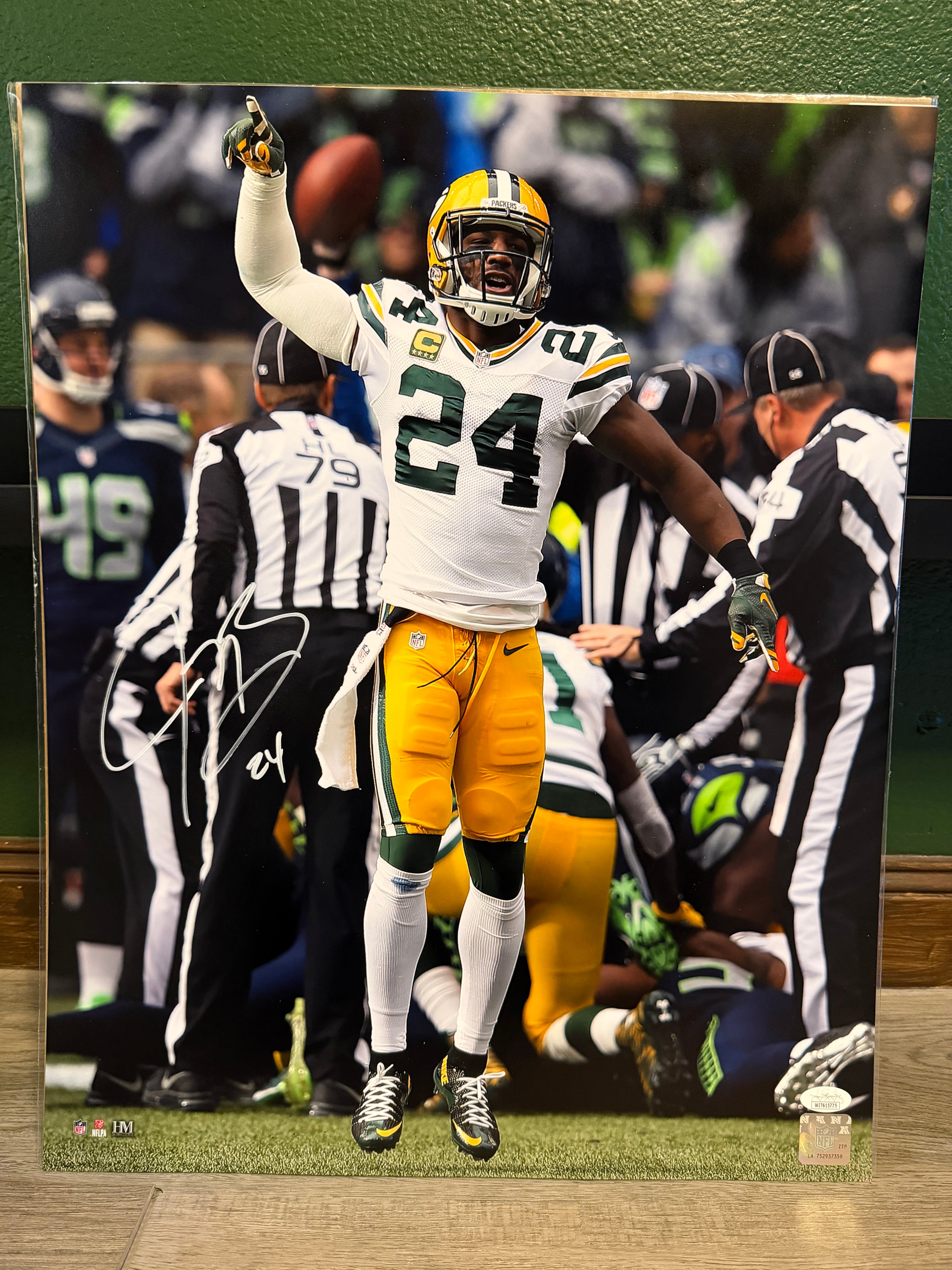 Jarret Bush Signed 16x20