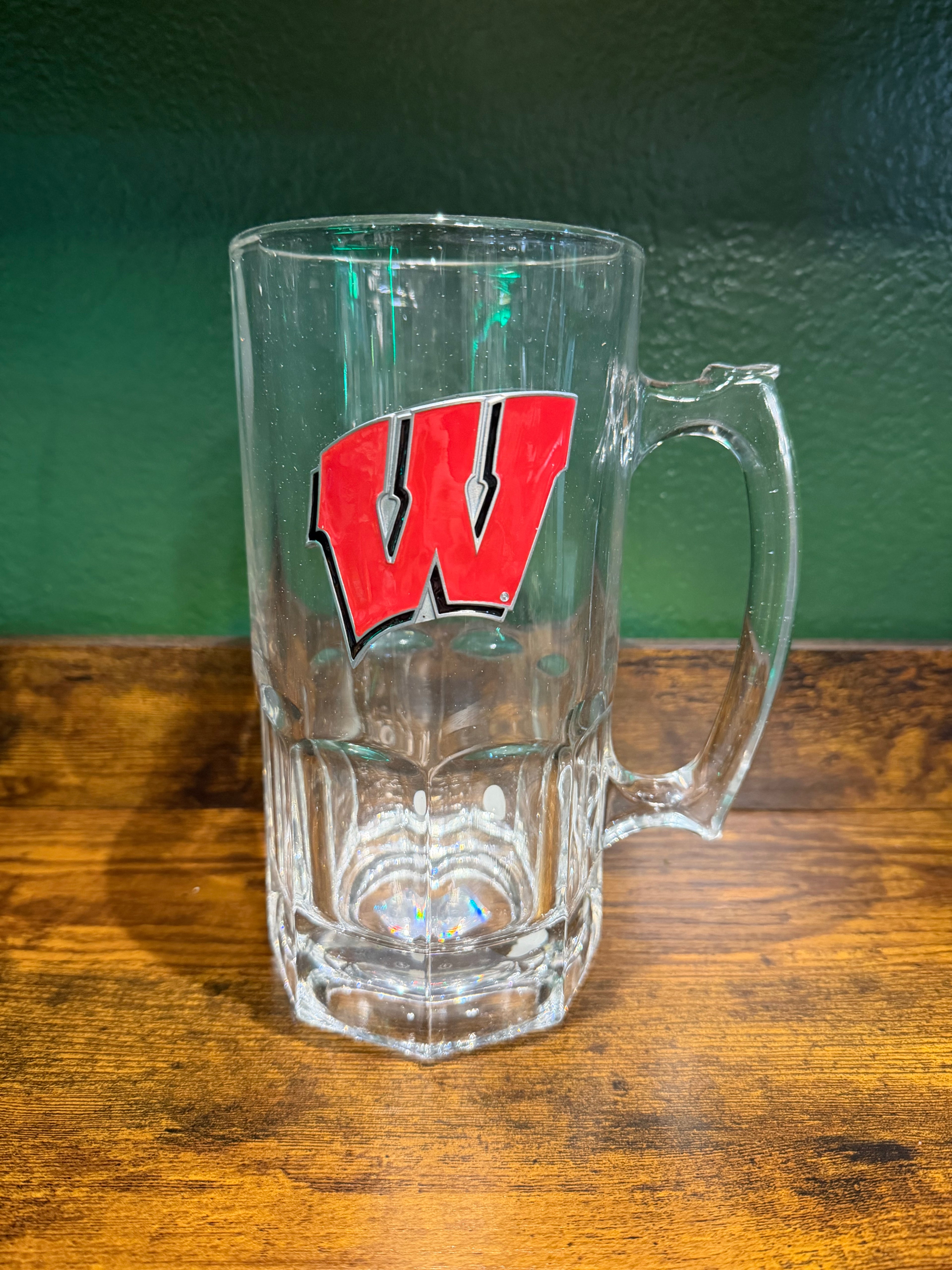 Wisconsin Badgers Logo 32 oz Macho Mug