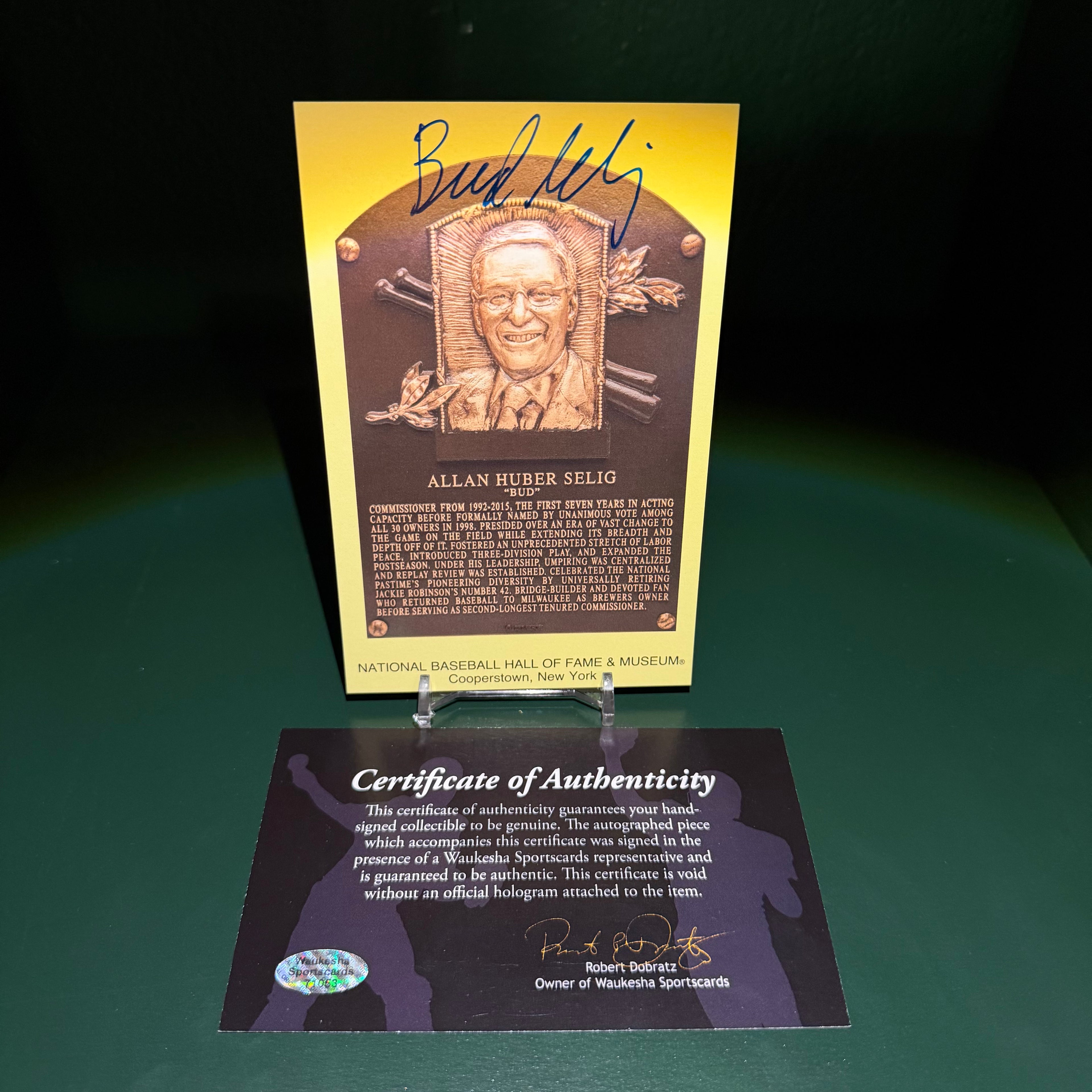 Bud Selig Signed Hall of Fame 3.5x5.5 Card